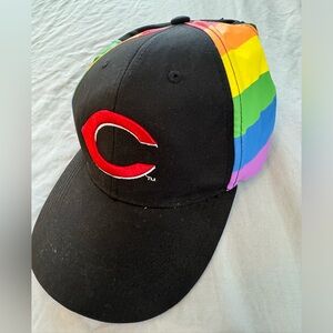 CINCINNATI REDS (PRIDE) CAP